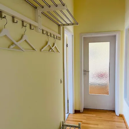 Moderne Ferienwohnung In Der Dresdner Neustadt Dresden Buitenkant foto