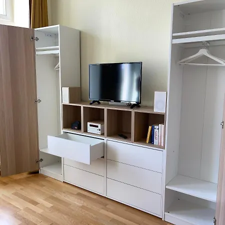 Moderne Ferienwohnung In Der Dresdner Neustadt Dresden Buitenkant foto