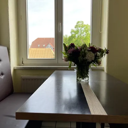 Moderne Ferienwohnung In Der Dresdner Neustadt Dresden Buitenkant foto