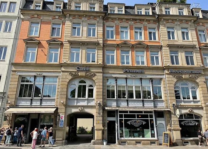 Moderne Ferienwohnung In Der Dresdner Neustadt